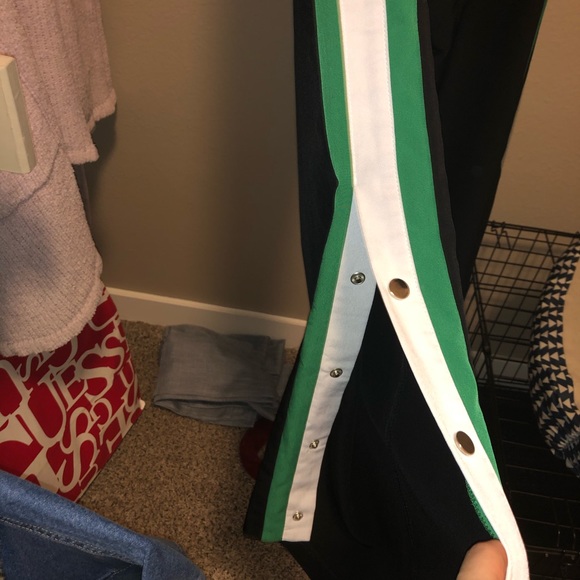 Pants - Picture 4 of 5